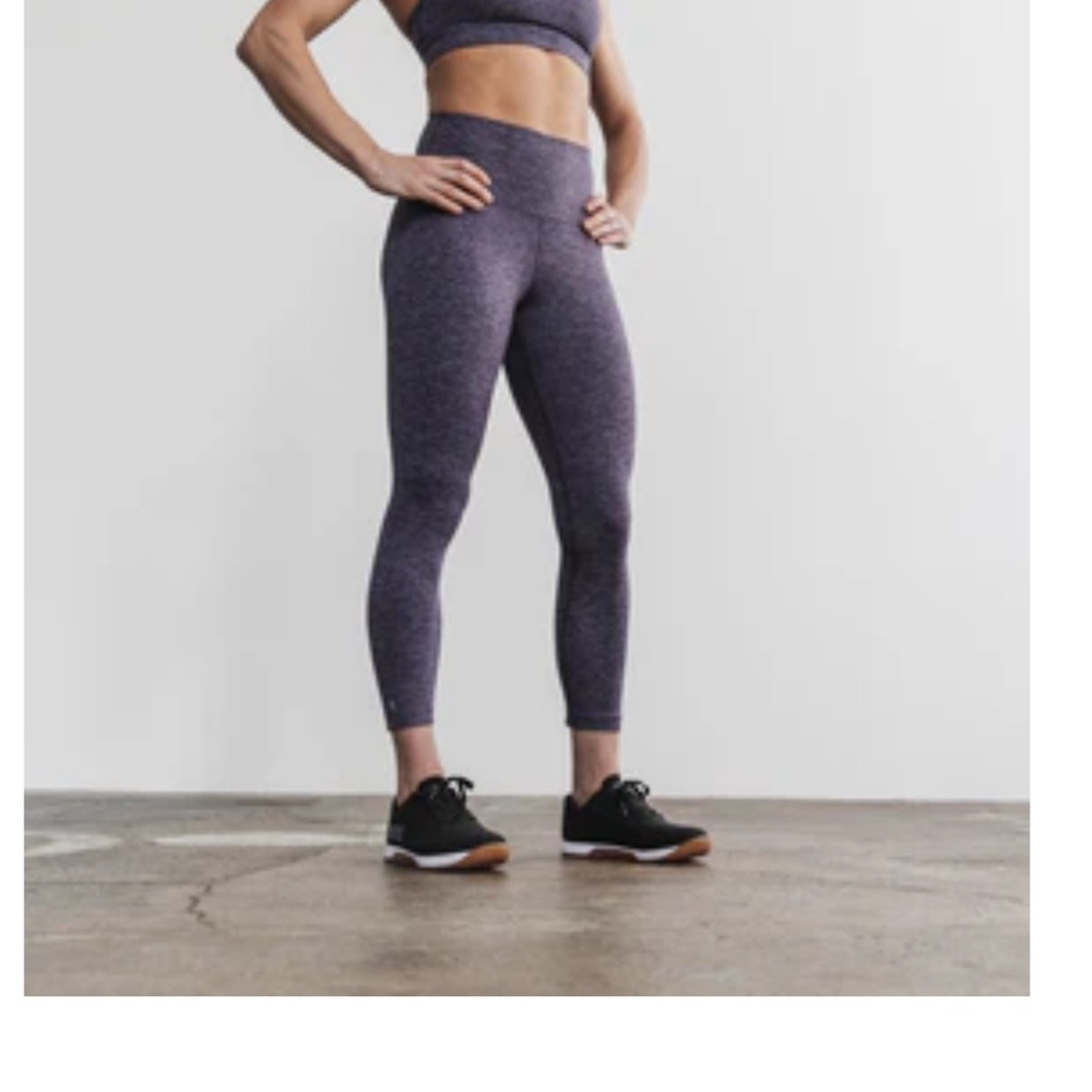 NOBULL High-Rise Matte Tight size small EUC